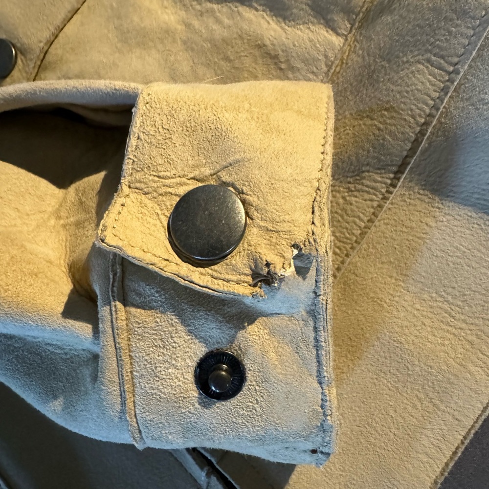 Vintage? 2001? BR suede leather jacket. Straight cut pockets w/big snaps! - Picture 12 of 16